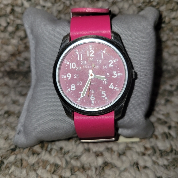NWT TOKYObay Pink Women\'s or Girl\'s Watch main image 7